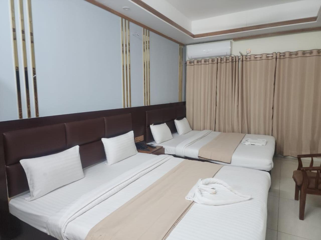 Hotel S.A International Koks Badźar Zewnętrze zdjęcie